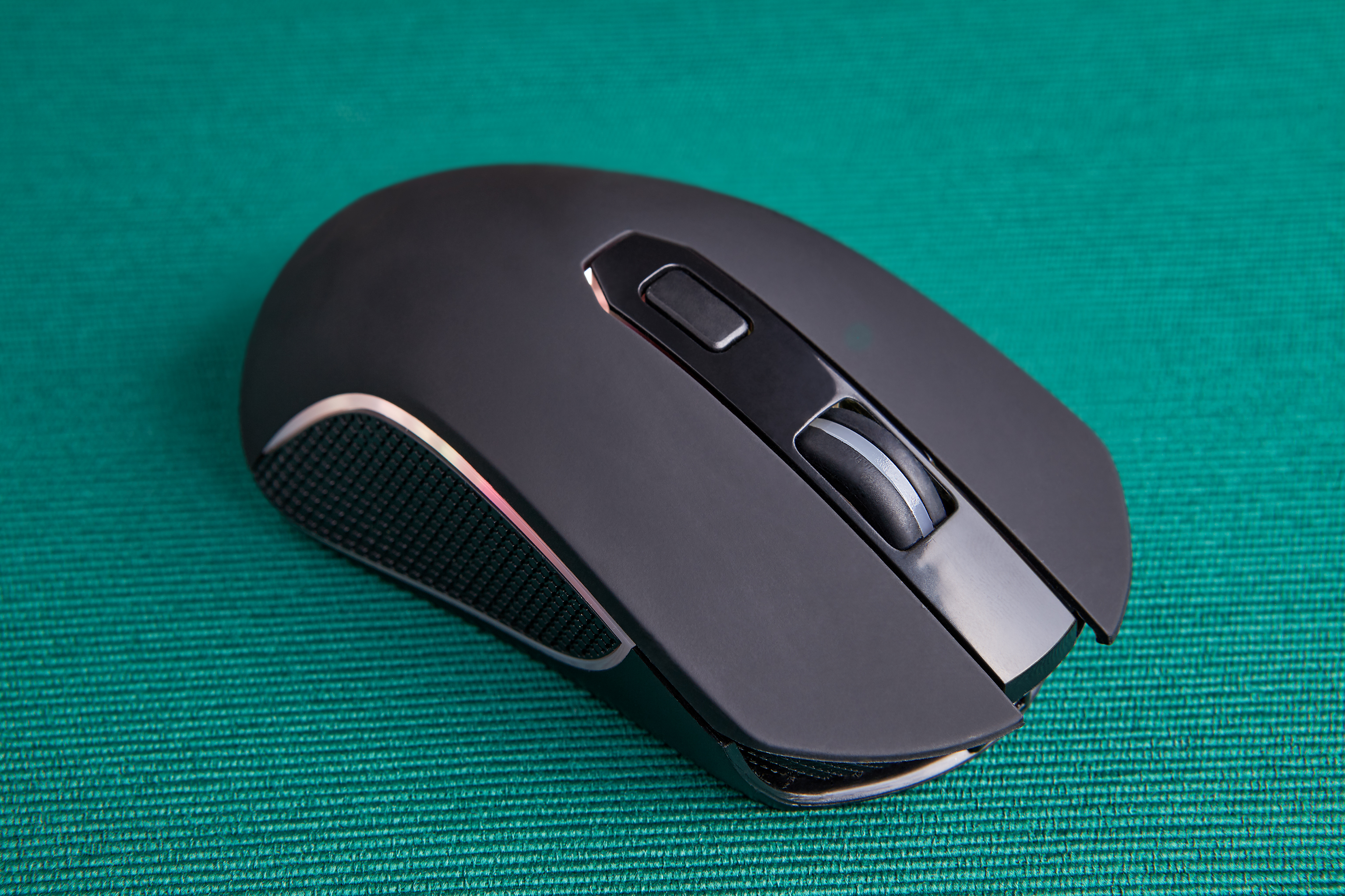 Migliori mouse ergonomici copertina